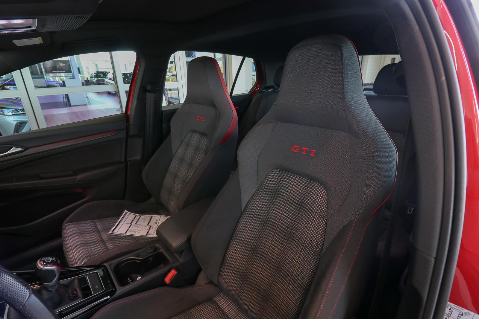 volkswagen Golf GTI 2023 - 12
