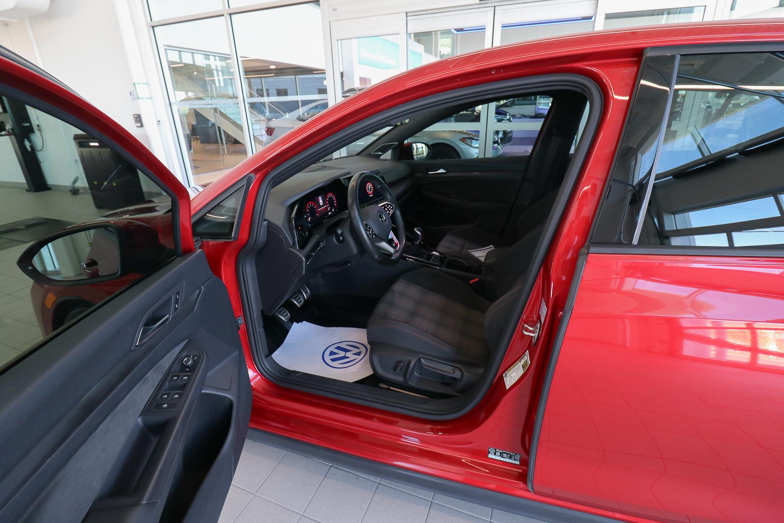 volkswagen Golf GTI 2023 - 18
