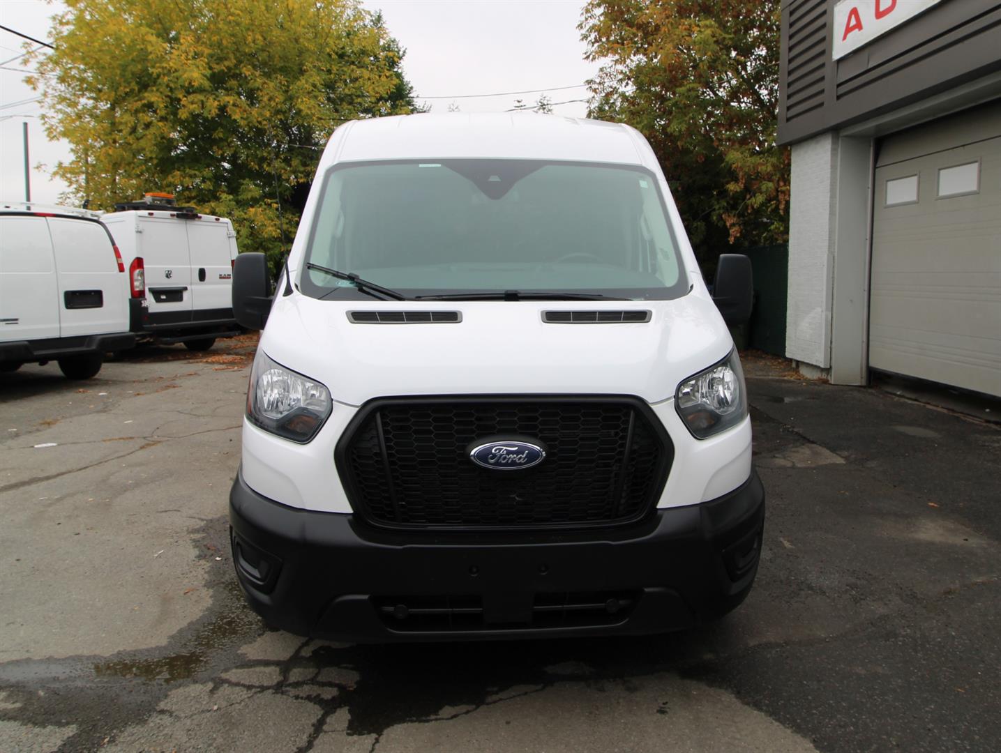 ford Transit Passenger Wagon 2021 - 13