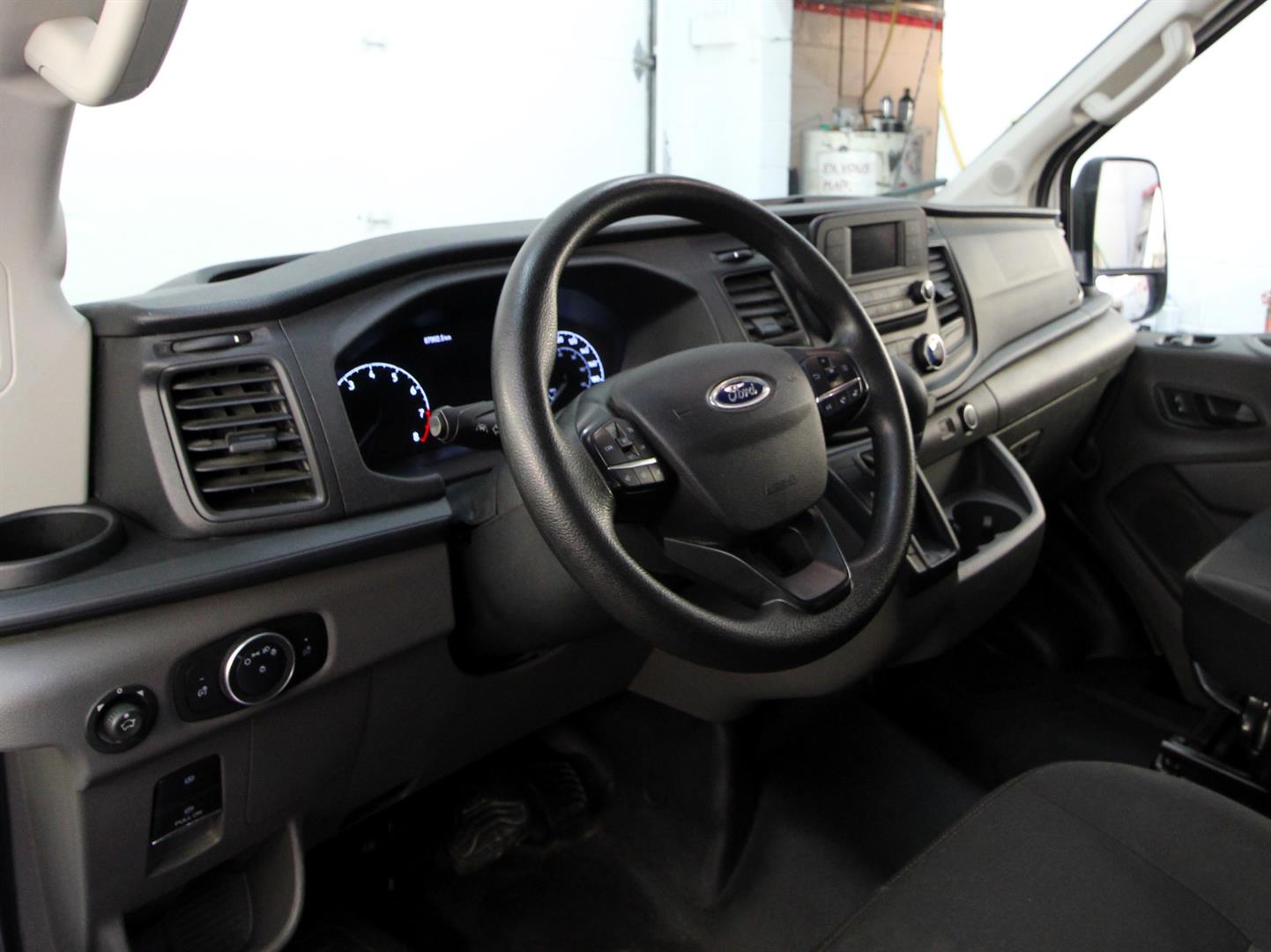 ford Transit Passenger Wagon 2021 - 6