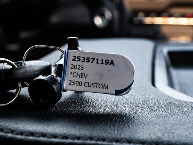 chevrolet Silverado 2500HD 2025 - 30