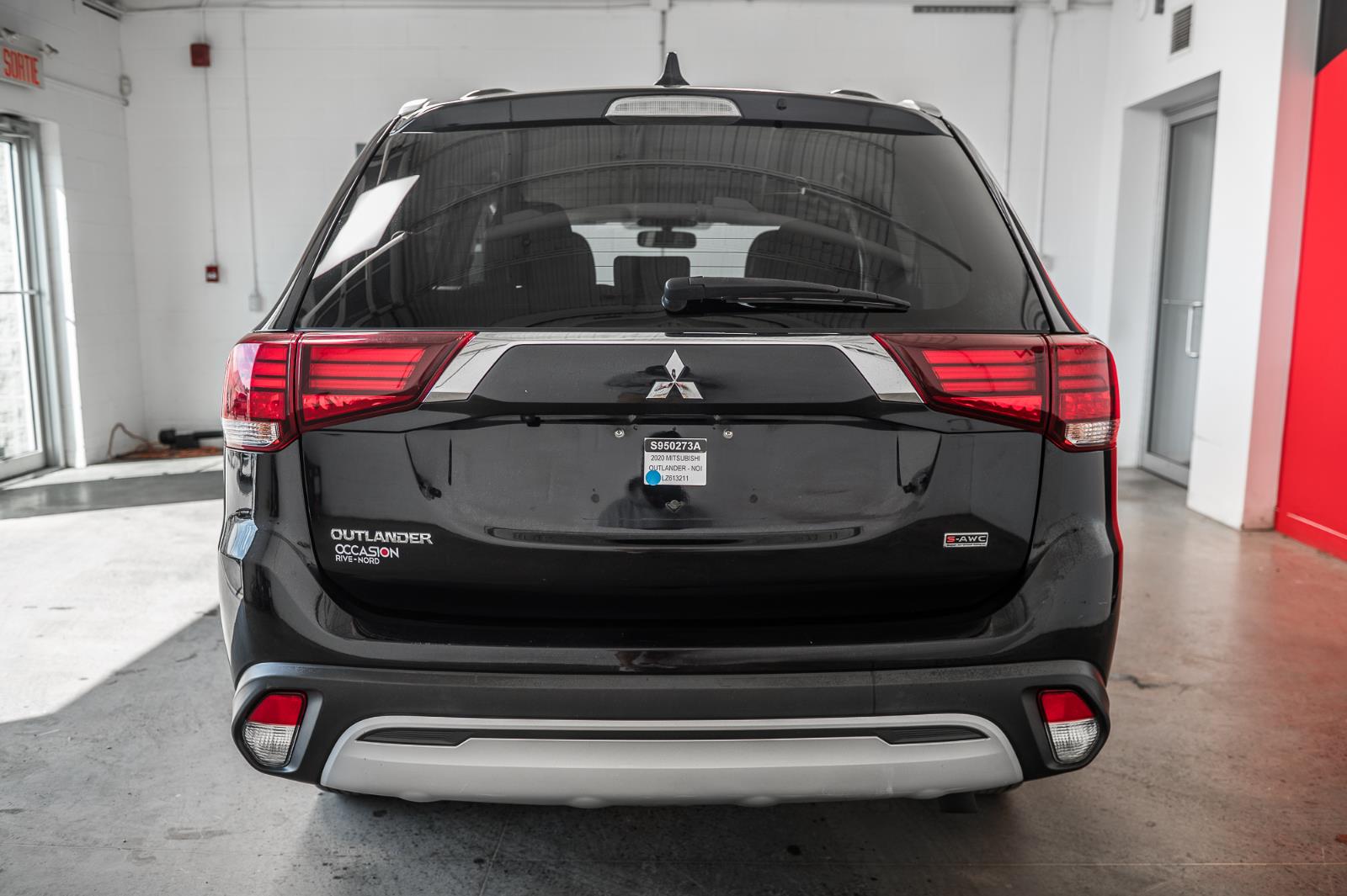 mitsubishi Outlander 2020 - 14