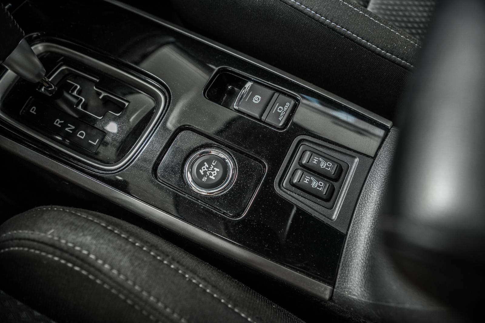 mitsubishi Outlander 2020 - 32