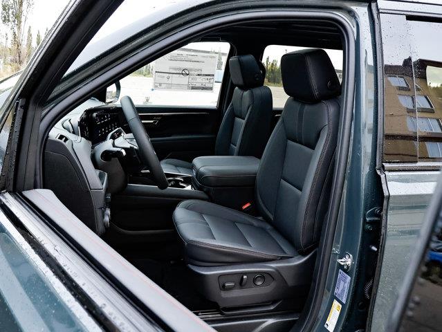 chevrolet Suburban 2025 - 17