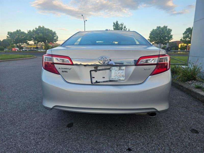 toyota Camry 2012 - 7