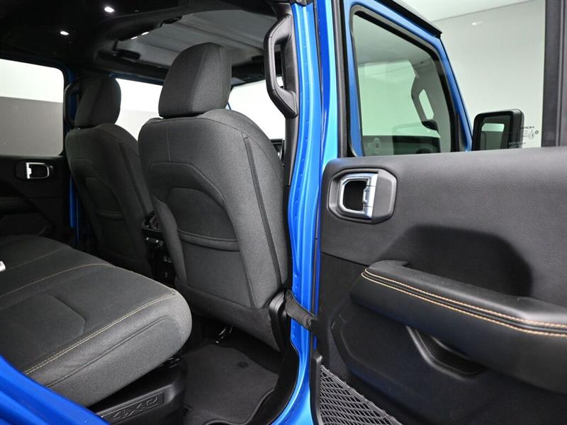jeep Wrangler 2024 - 26