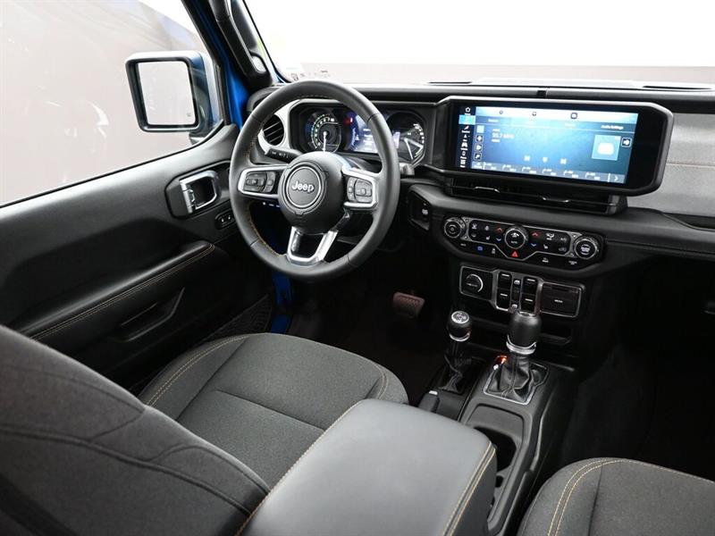 jeep Wrangler 2024 - 27