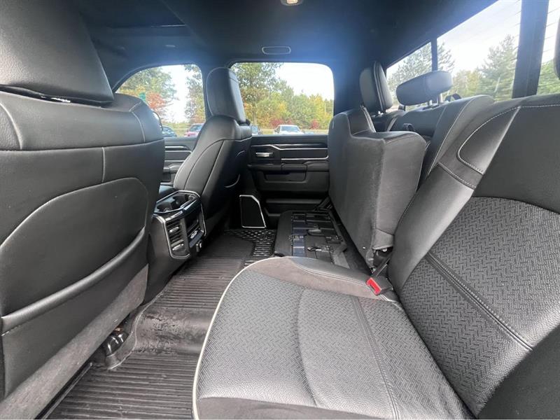 ram 2500 LARAMIE 2022 - 17