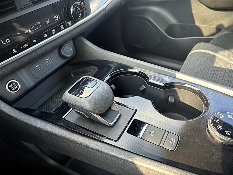 nissan Rogue 2023 - 22
