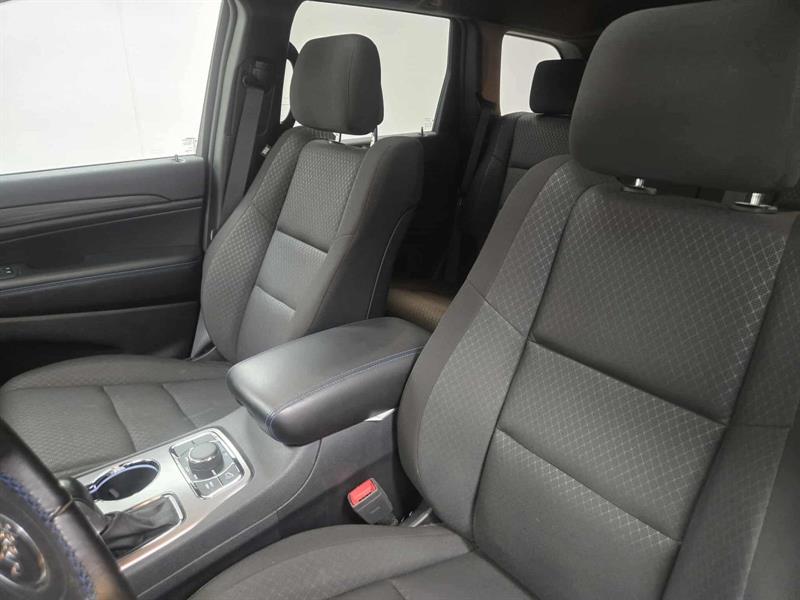 jeep GRAND CHEROKEE LAR/ALT 2020 - 10