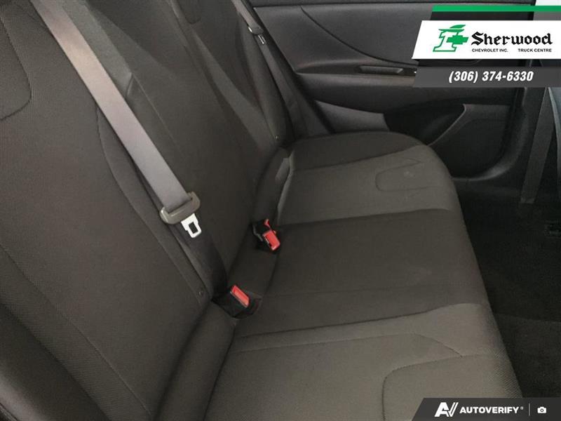 hyundai Elantra 2021 - 23