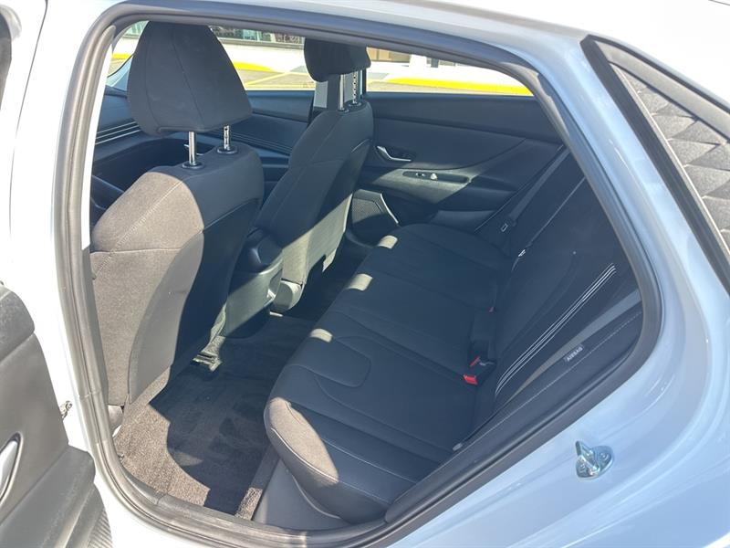 hyundai Elantra 2025 - 12