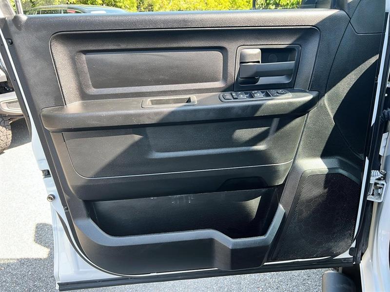 ram 1500 Classic 2022 - 15