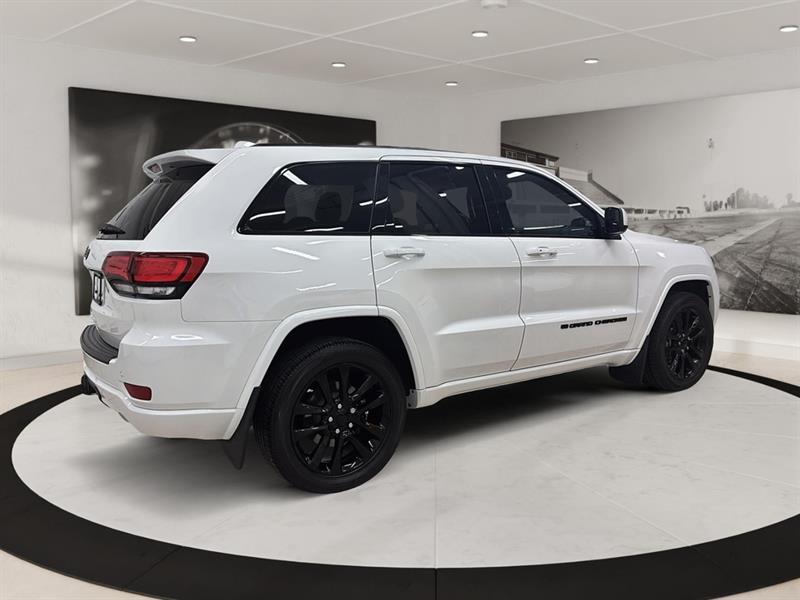 jeep Grand Cherokee WK 2022 - 4