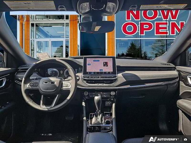 jeep Compass 2025 - 18