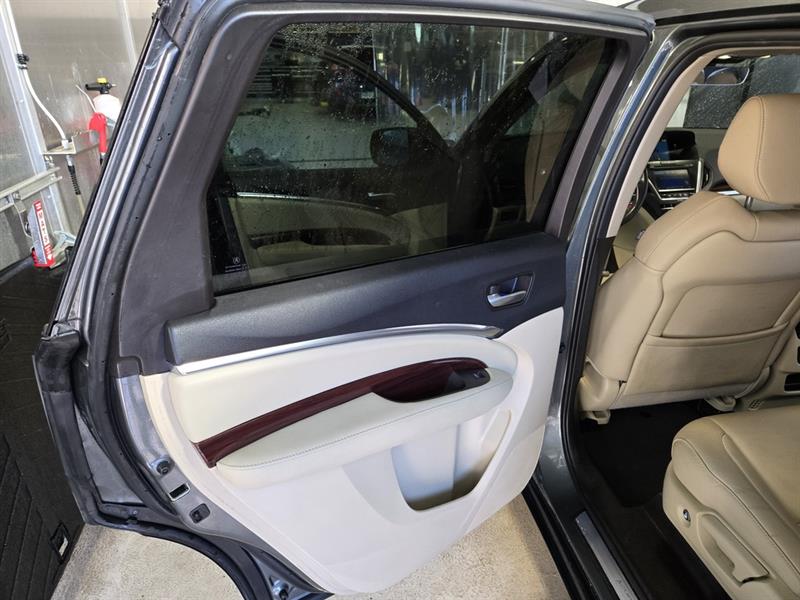 acura MDX 2016 - 19