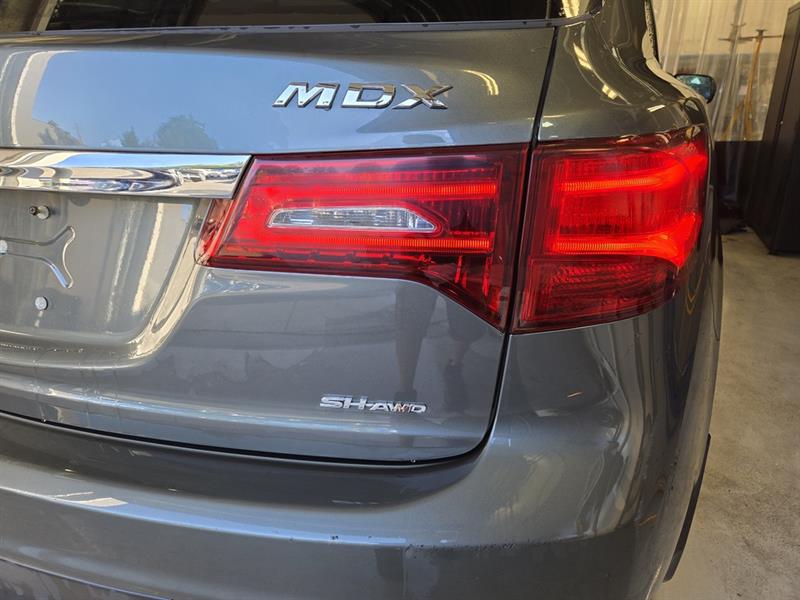 acura MDX 2016 - 31