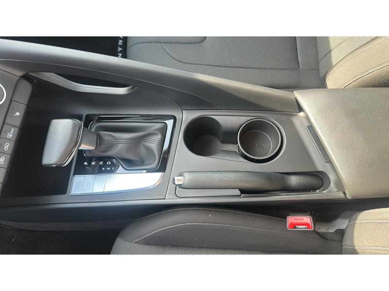 hyundai Elantra 2024 - 28