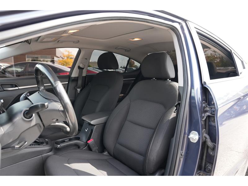 hyundai Elantra 2020 - 11