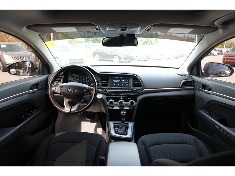 hyundai Elantra 2020 - 13