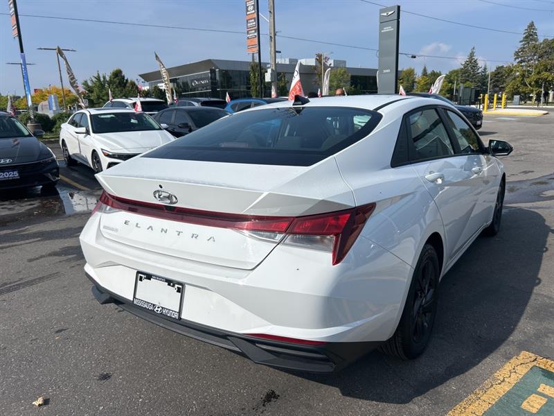 hyundai Elantra 2022 - 6