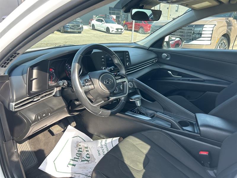 hyundai Elantra 2022 - 11