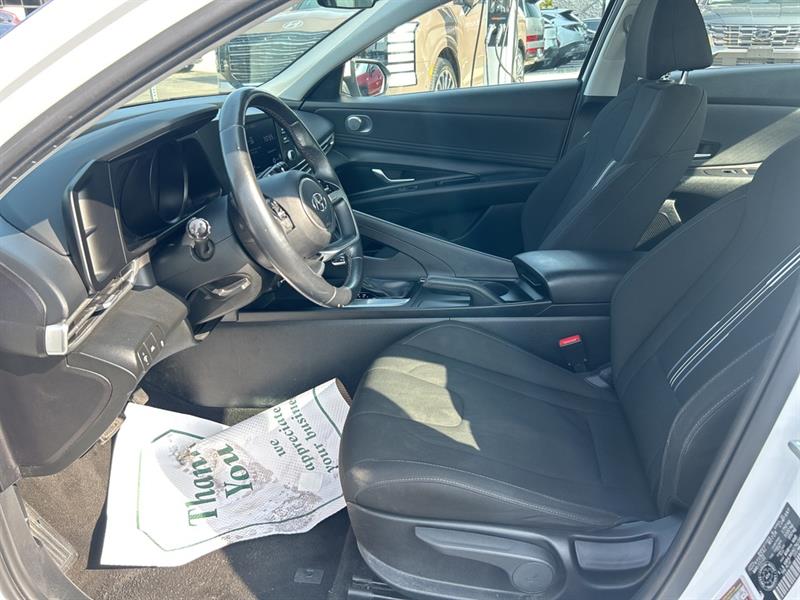 hyundai Elantra 2022 - 12