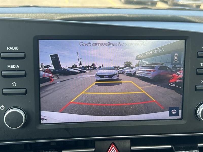 hyundai Elantra 2021 - 18