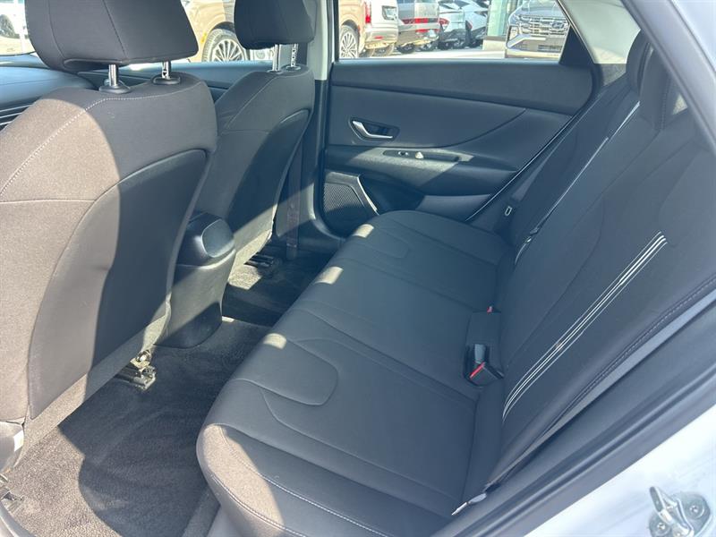 hyundai Elantra 2021 - 19