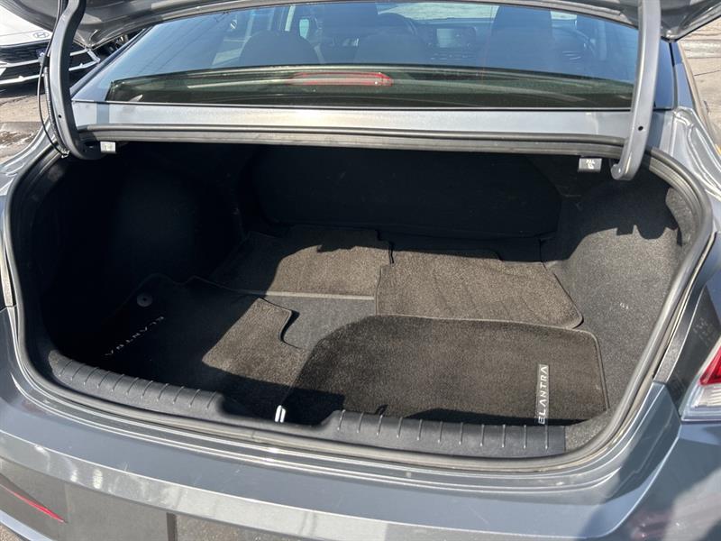 hyundai Elantra 2025 - 19