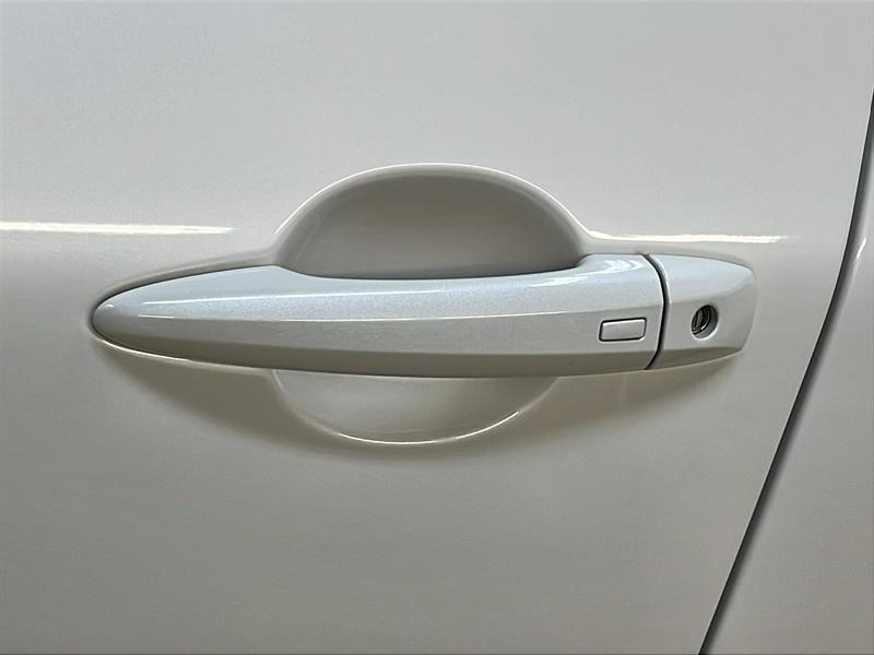 nissan Rogue 2023 - 25