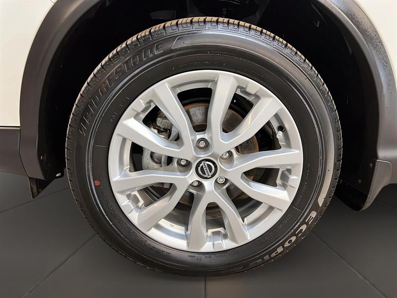 nissan Qashqai 2023 - 25