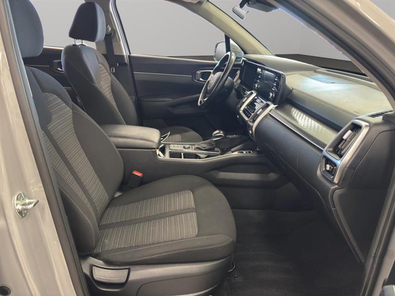 kia Sorento 2022 - 18
