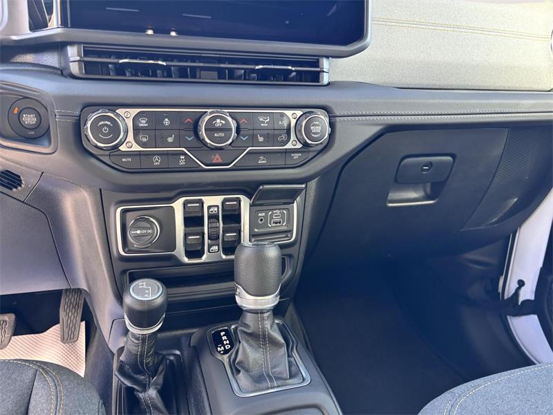 jeep Wrangler 2025 - 9