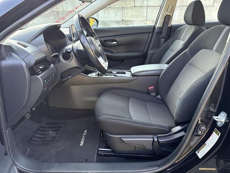 nissan Sentra 2022 - 10