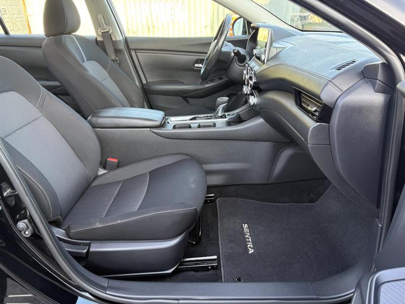 nissan Sentra 2022 - 26