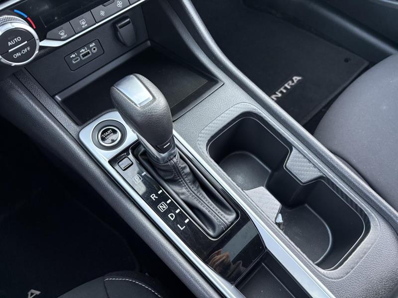 nissan Sentra 2022 - 37