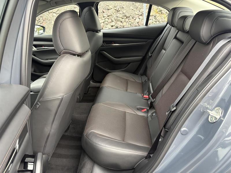 mazda Mazda3 2024 - 12