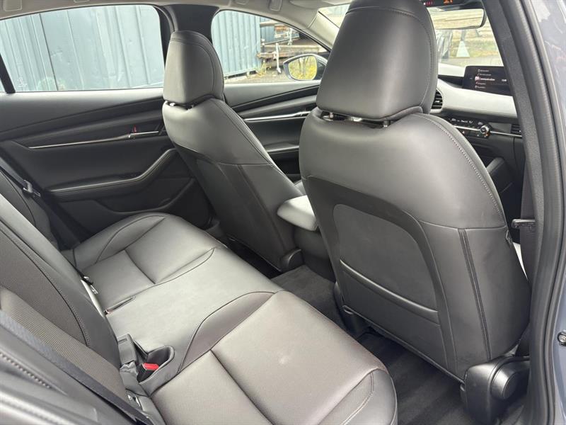 mazda Mazda3 2024 - 31