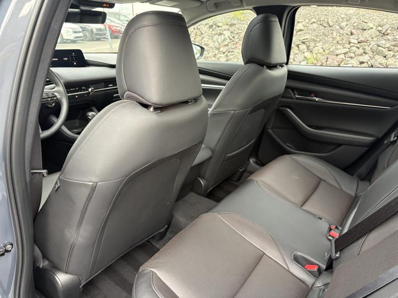 mazda Mazda3 2024 - 34