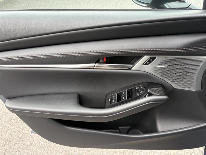 mazda Mazda3 2024 - 36