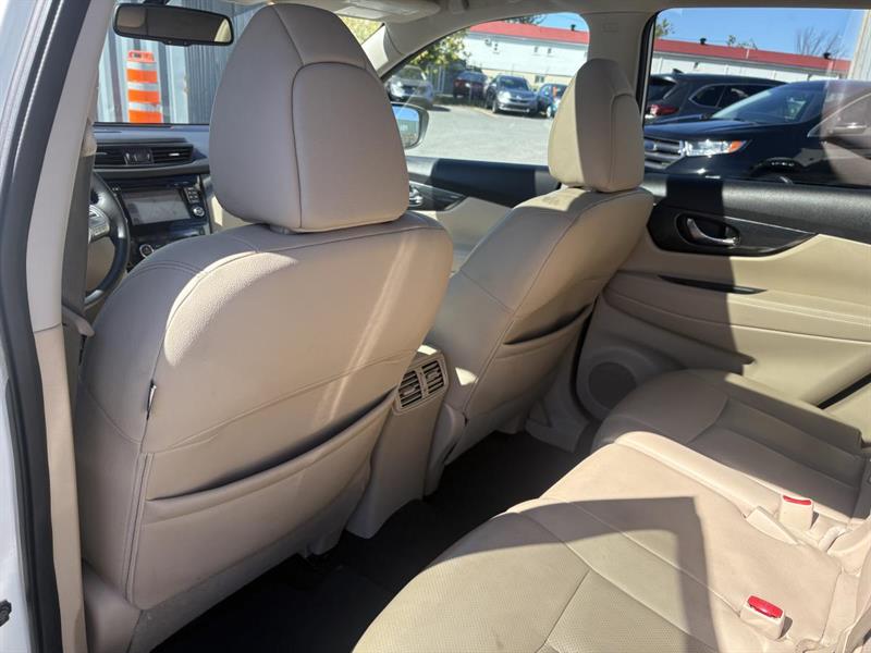 nissan Rogue 2016 - 32