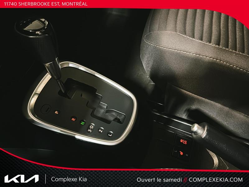 toyota Yaris 2018 - 16