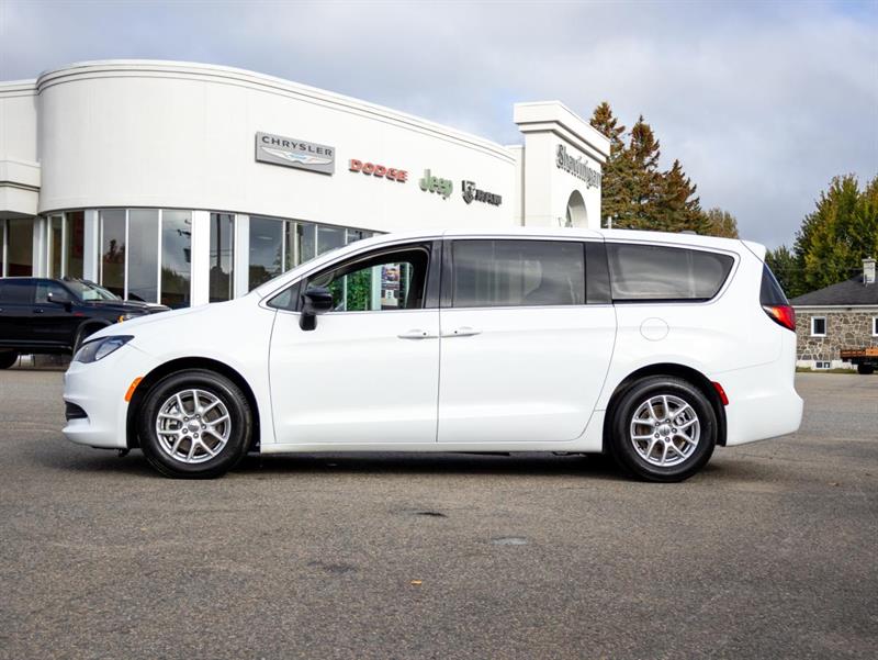 chrysler Grand Caravan 2024 - 4