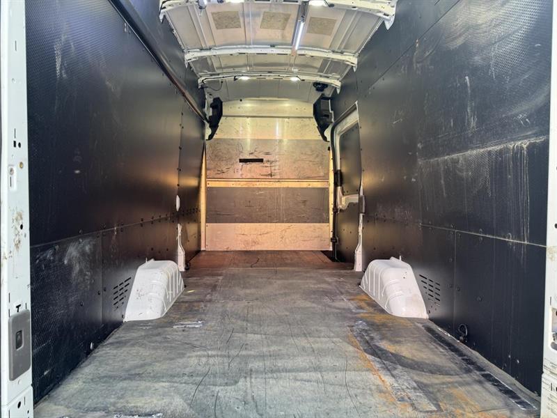 ford Transit fourgon utilitaire 2020 - 19