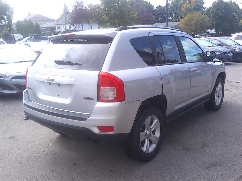 jeep Compass 2011 - 5