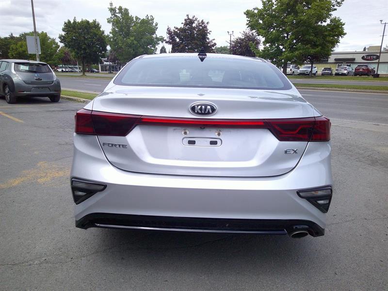 kia Forte 2020 - 4