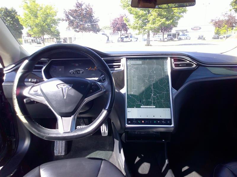 tesla Model S 2013 - 10
