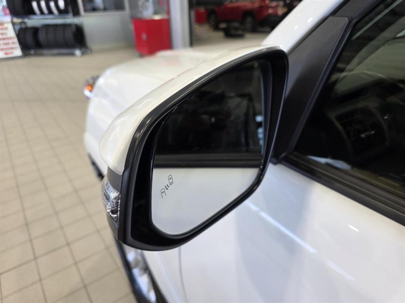 toyota 4Runner 2024 - 16