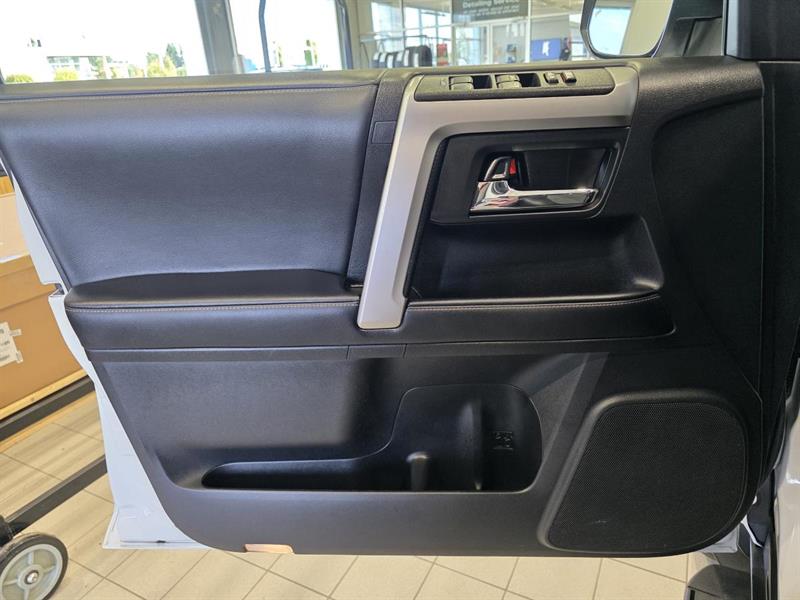 toyota 4Runner 2024 - 28